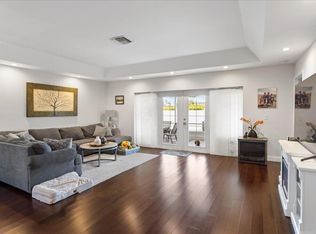 9090 Chatsworth Cascades, Boca Raton, FL 33434