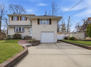 26 Bowden Drive, Huntington Station, NY
