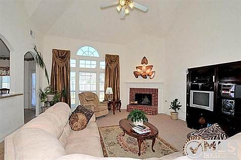 4th image of 3014 Saint Francis Dr