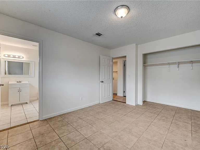 1832 Goldfield St #1 — Photo 12