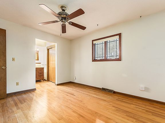 5th image of 449 Allanby Ct