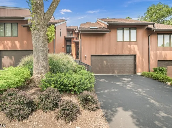 6 Mullarkey Dr, West Orange Twp., NJ 07052