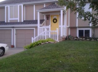 804 NE Colleen Dr, Lees Summit, MO 64086