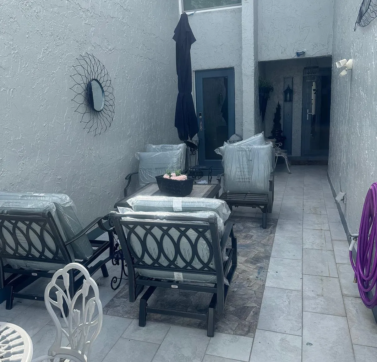 3 bed, 2.5 bath, 2030 sqft, $2,900 — Photo 2