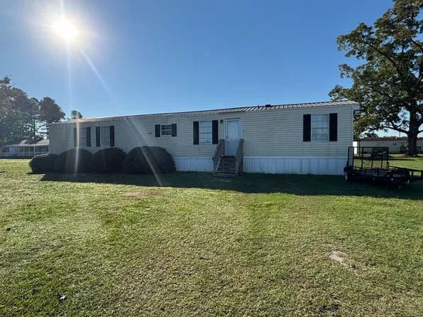 147 Rockwood Dr, Kinston, NC 28504