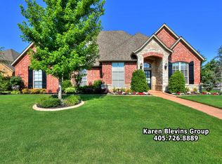 19829 Crest Ridge Dr, Edmond, OK 73012