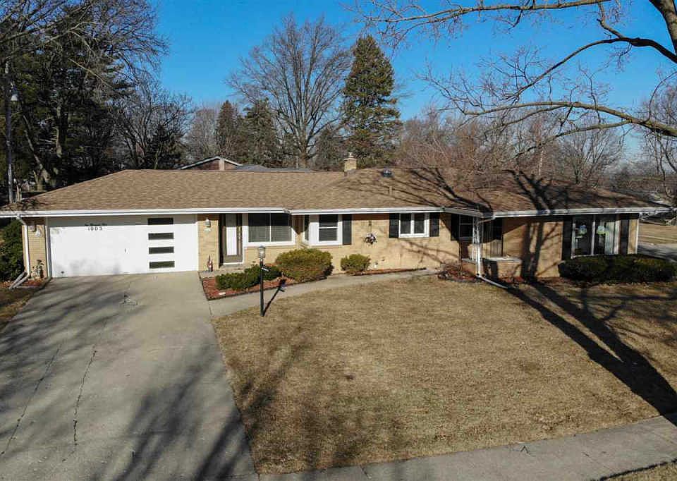 1st image of 1003 Woodland Dr