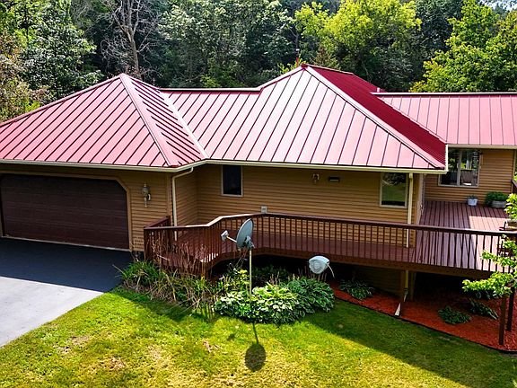 2nd image of 1057 E River Dr