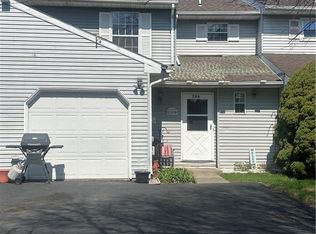 706 Overlook Dr, Bethlehem, PA