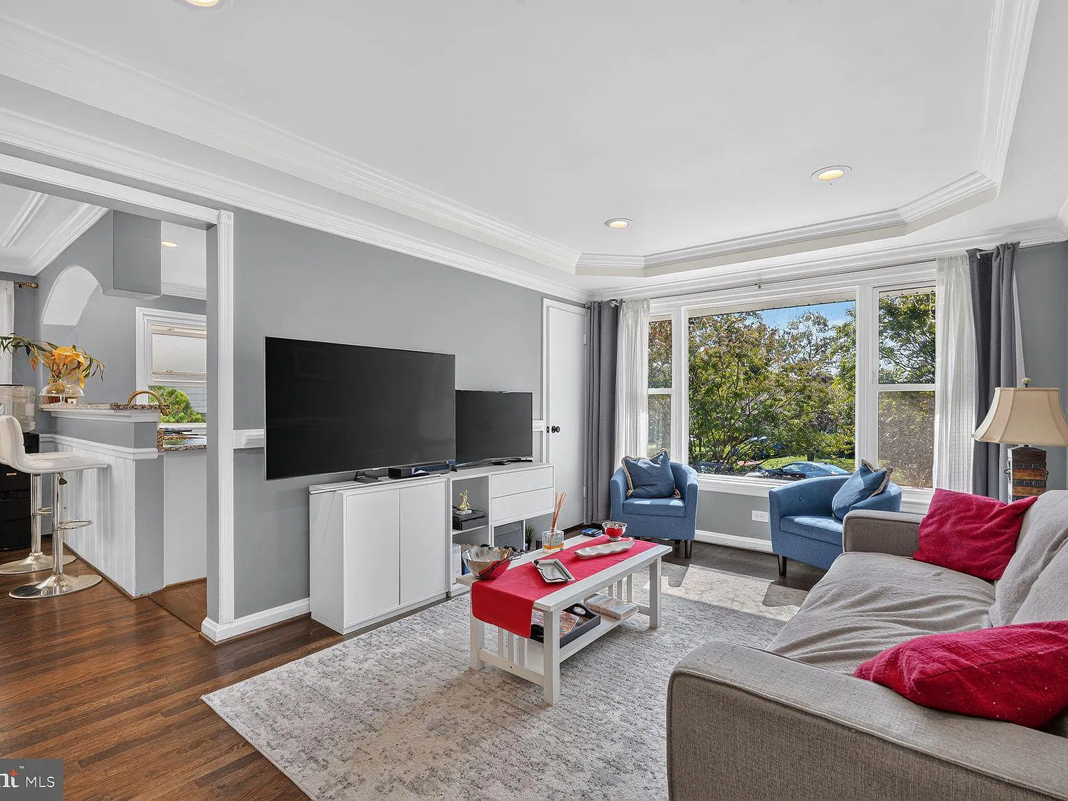 4 bed, 2.0 bath, 1650 sqft, $3,500 — Photo 3