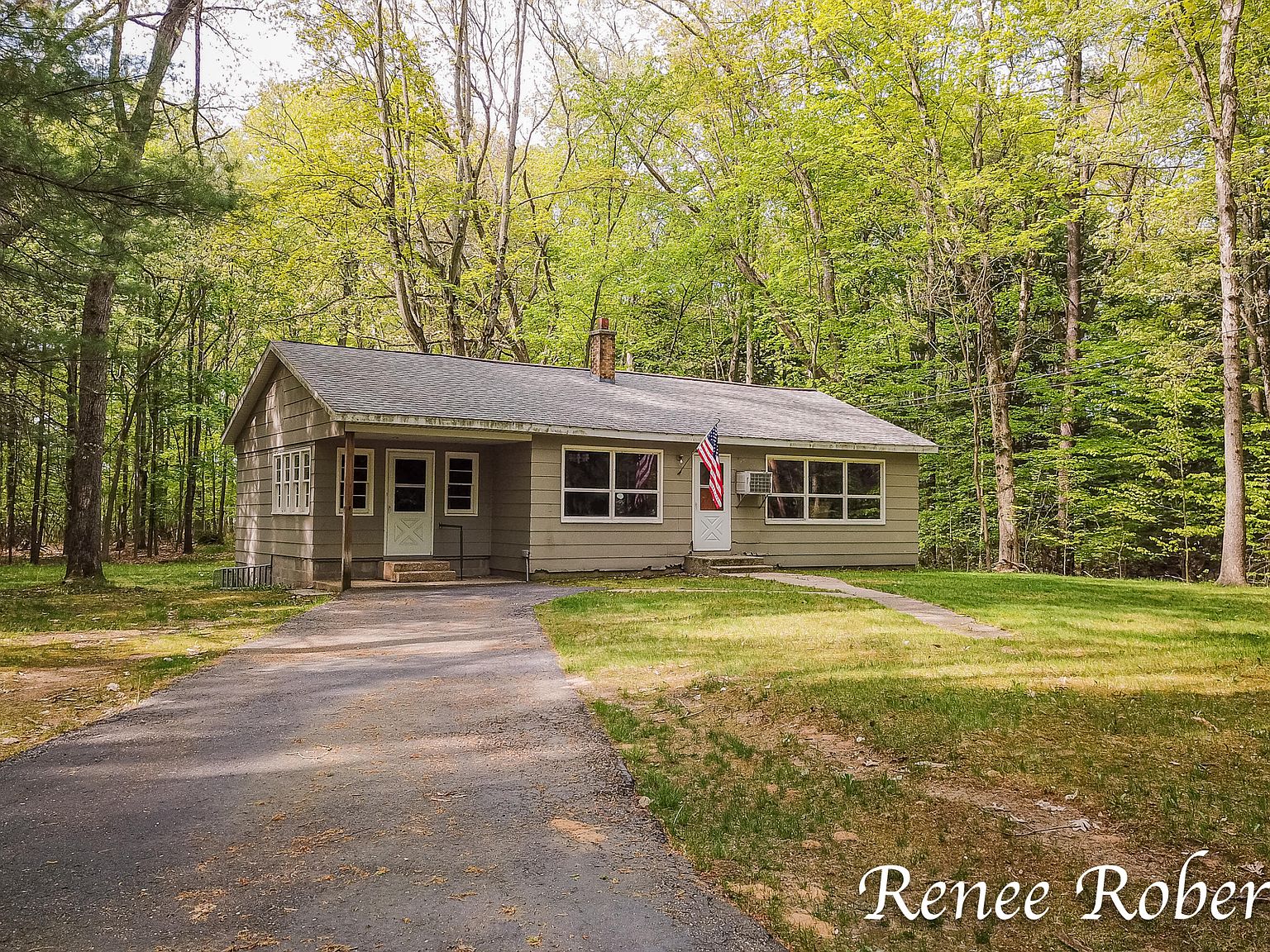 14920 Kelly St, Spring Lake, MI 49456 Zillow