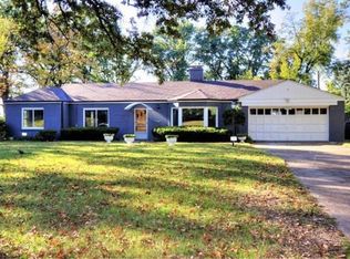 8438 Midland Blvd, Saint Louis, MO 63114