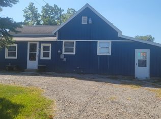 10554 Hickory St, Morenci, MI 49256