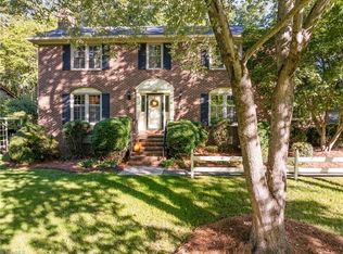 1207 Valleymede Rd, Greensboro, NC 27410