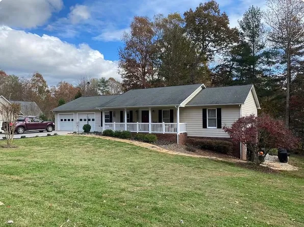 100 Horse Shoe Ln, Morganton, NC 28655