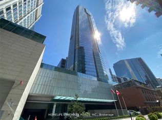 180 University Ave #3801, Toronto, ON