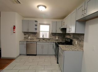 611 Bramhall Ave #1, Jersey City, NJ 07304