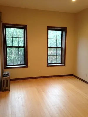 Rented by Bloom Real Estate Group | media 4