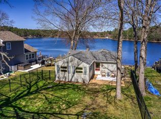 125 Reservoir Rd, Coventry, RI 02816