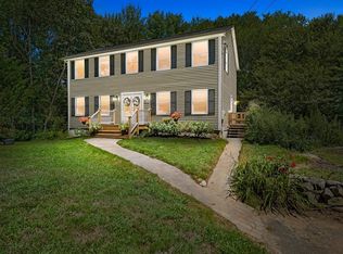 676 West St, Uxbridge, MA 01569