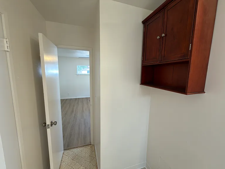 350 S Bedford Rd #350 — Photo 15