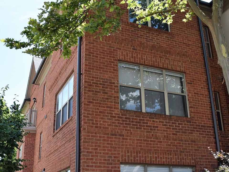 1st image of 37 Buttles Ave APT A