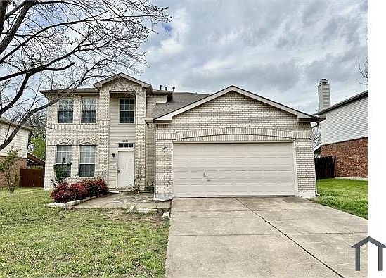 2nd image of 2324 Basswood Dr