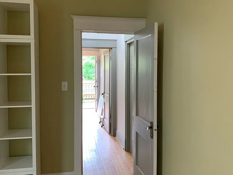 4519 N Sacramento Ave — Photo 28