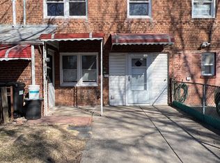 4759 196th St, Flushing, NY 11358