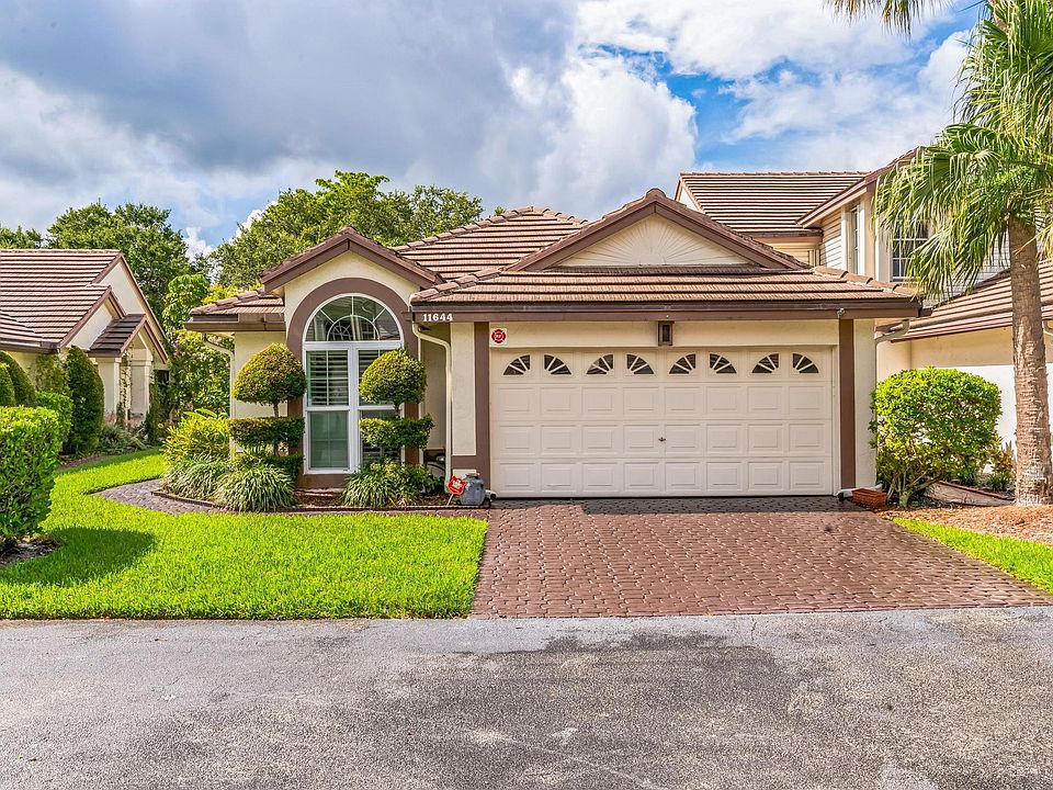 1st image of 11644 NW 19th Drive