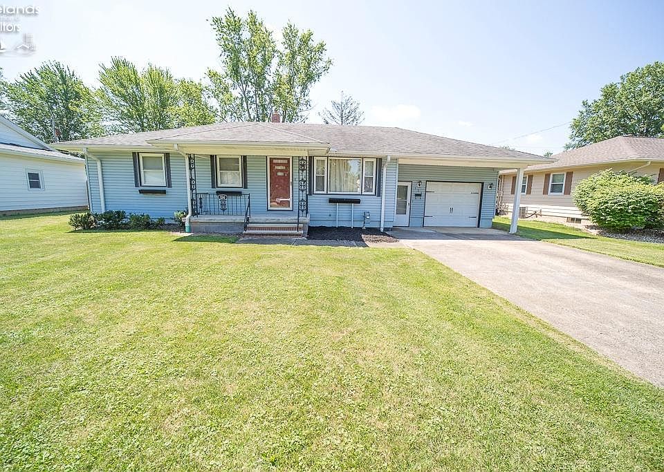134 Sunrise Dr, Amherst, OH 44001 Zillow