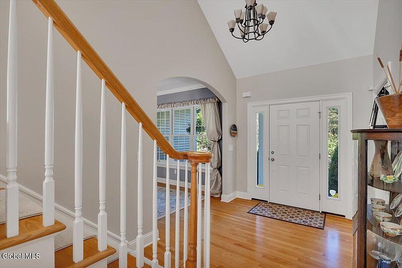 5th image of 56 Schuurman Road