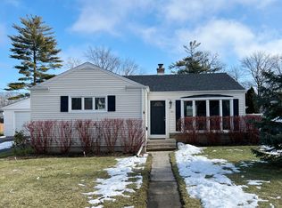 131 S Pine St, Palatine, IL