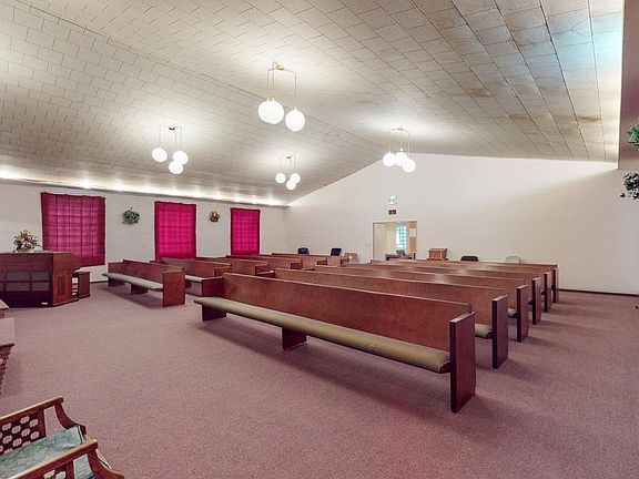 4th image of 110 N Violet Ave