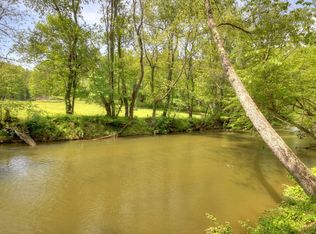 1 Riverwood Ln, Ellijay, GA 30536