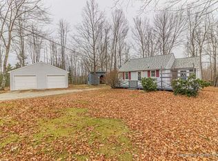 56 Stinchfield Hill Rd, Chesterville, ME 04938