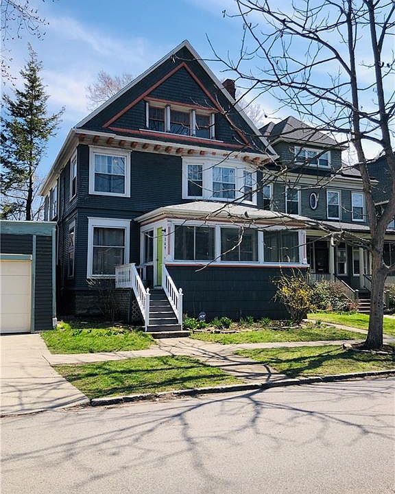 1st image of 369 Norwood Ave