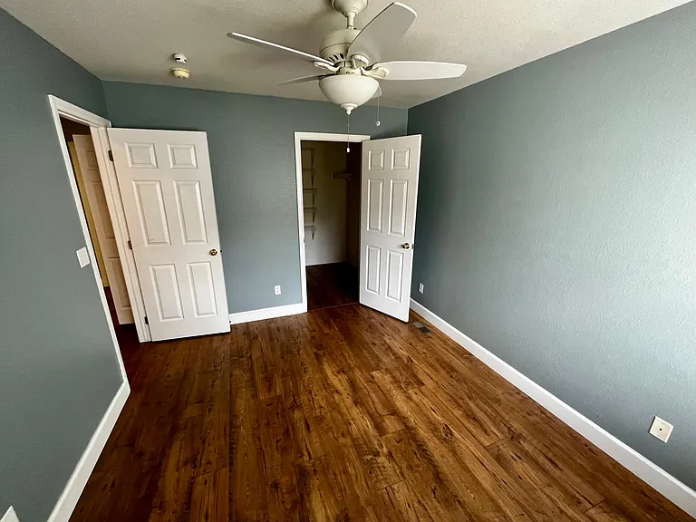 1727 Victorian Point — Photo 21