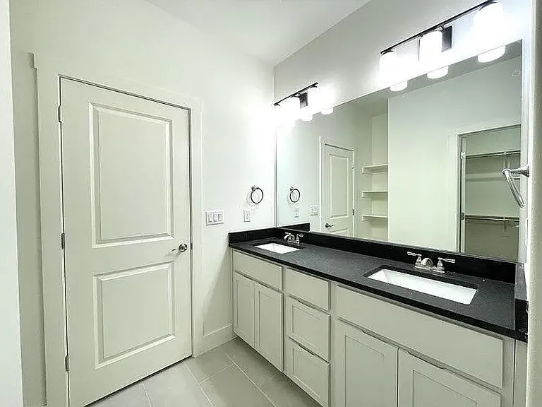 646 Sun Meadows Loop — Photo 10