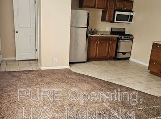 540 S 30th St APT 6, Omaha, NE 68105
