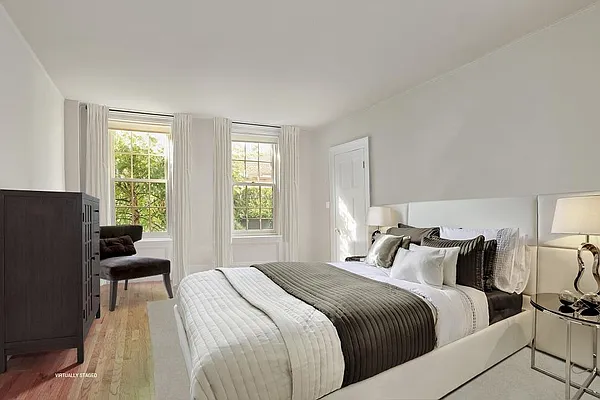 Sold by Corcoran | media 6