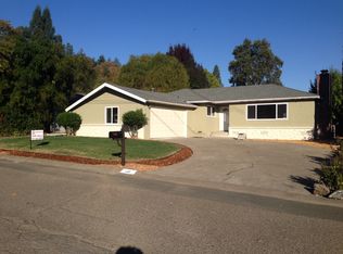 120 N Court Rd, Ukiah, CA 95482