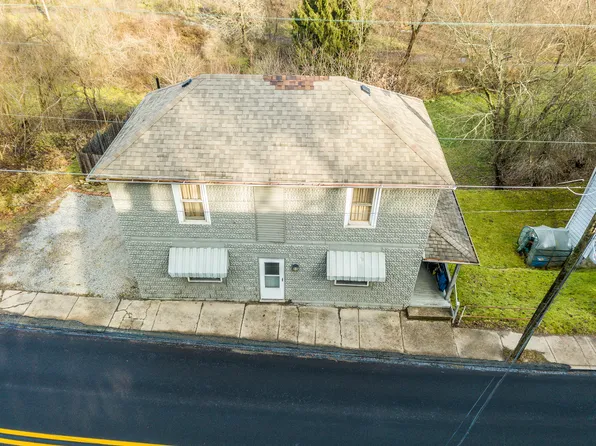125 Main St, Bentleyville, PA 15314