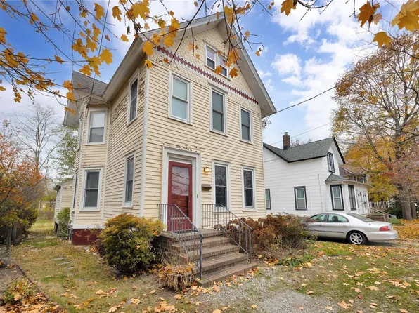 50 Greene Avenue, Amityville, NY 11701