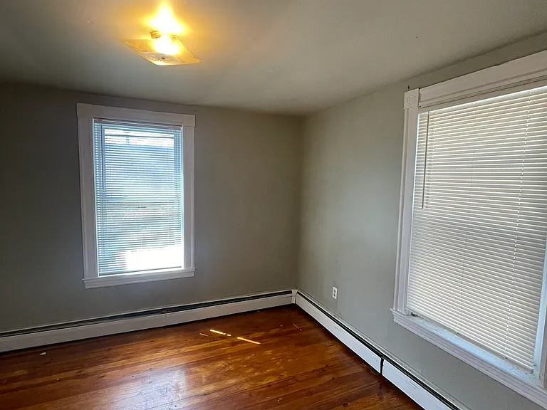400 Smithfield Ave #1 — Photo 10