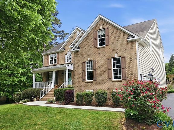 2nd image of 3281 Bayberry Ln