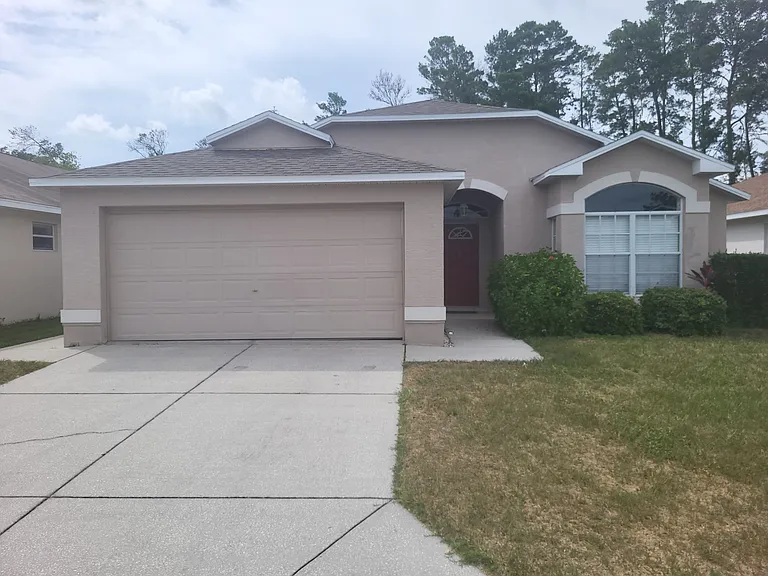 7916 Floradora Dr — Photo 1