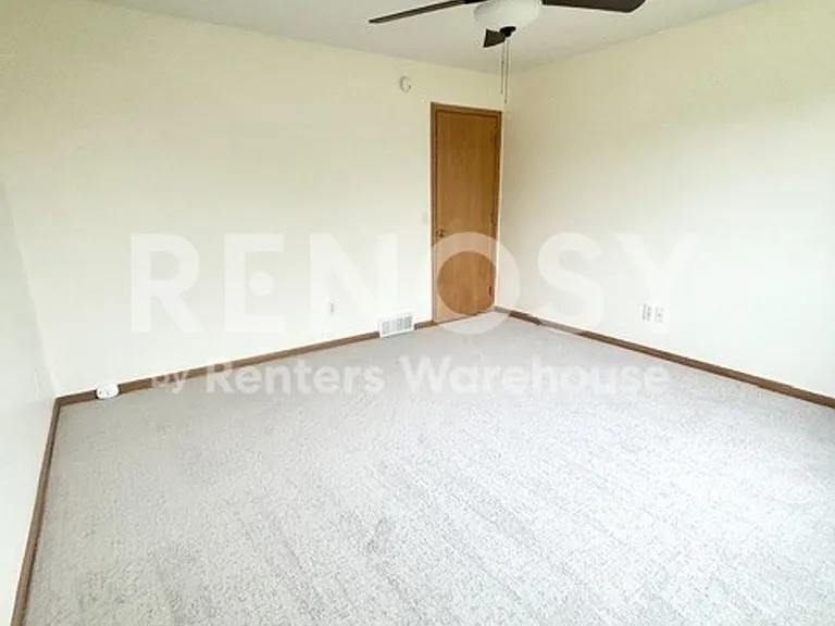 605 7th Ave SW — Photo 22