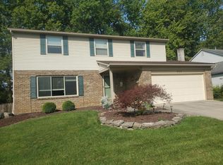 951 Windbourne St, Columbus, OH 43230