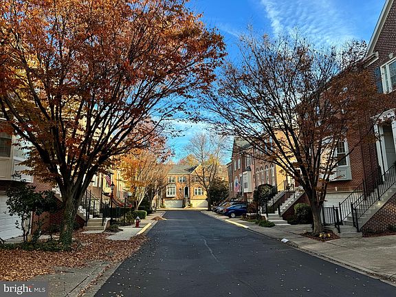 3rd image of 10542 James Wren Way
